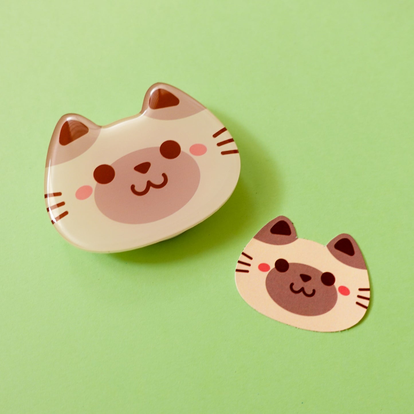 Catto phone grip with Magsafe